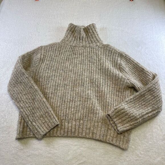 Sincerely Jules 1/2 Zip cropped knitted sweater Sz Medium Wool Cowl Turtleneck - Picture 2 of 13